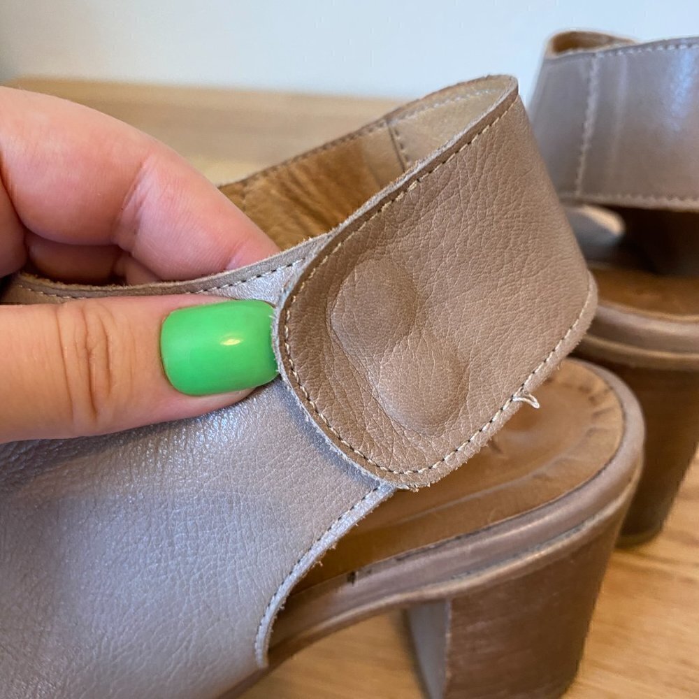 Bueno UMAY Block Heel Sandals Nude / Tan - Picture 7 of 13